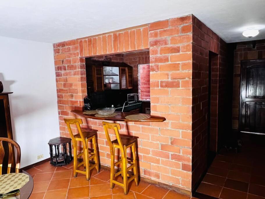 Willa Hermosa Casa , Con Parqueadero En Rionegro Cerca Al Aeropuerto Zewnętrze zdjęcie